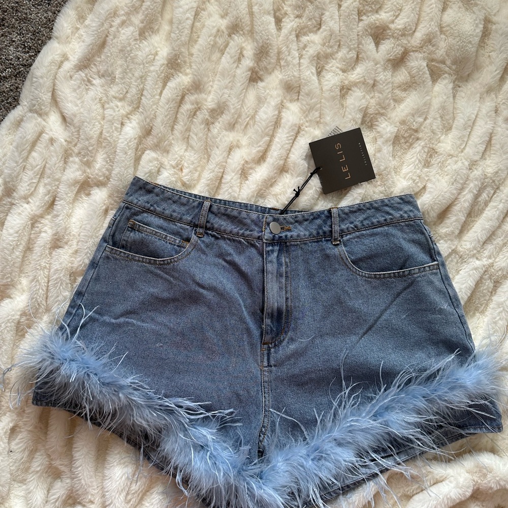 Le Lis Blue Jean Shorts with Distressed Frayed Hem